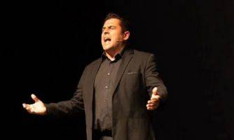 Francis Rivera al Cante en Francis Rivera