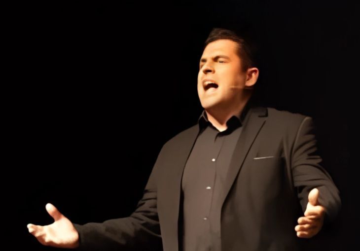 Main image from article Fran Rivera: a distinctive voice between sevillanas and flamenco
